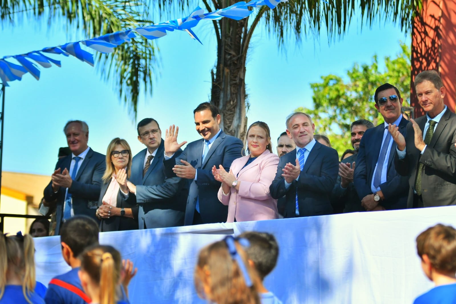 En el centenario de Colonia Liebig, Vald&eacute;s garantiz&oacute; obras de infraestructura y destac&oacute; su fortaleza productiva