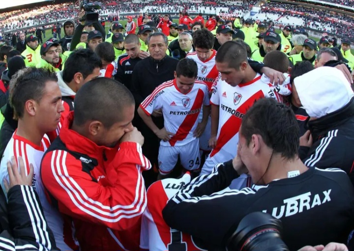 Se cumplen 13 a&ntilde;os del descenso de River, un hecho hist&oacute;rico para el f&uacute;tbol argentino