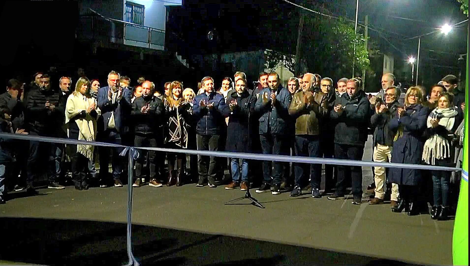 En Ituzaingó, Valdés inauguró 25 cuadras de pavimento