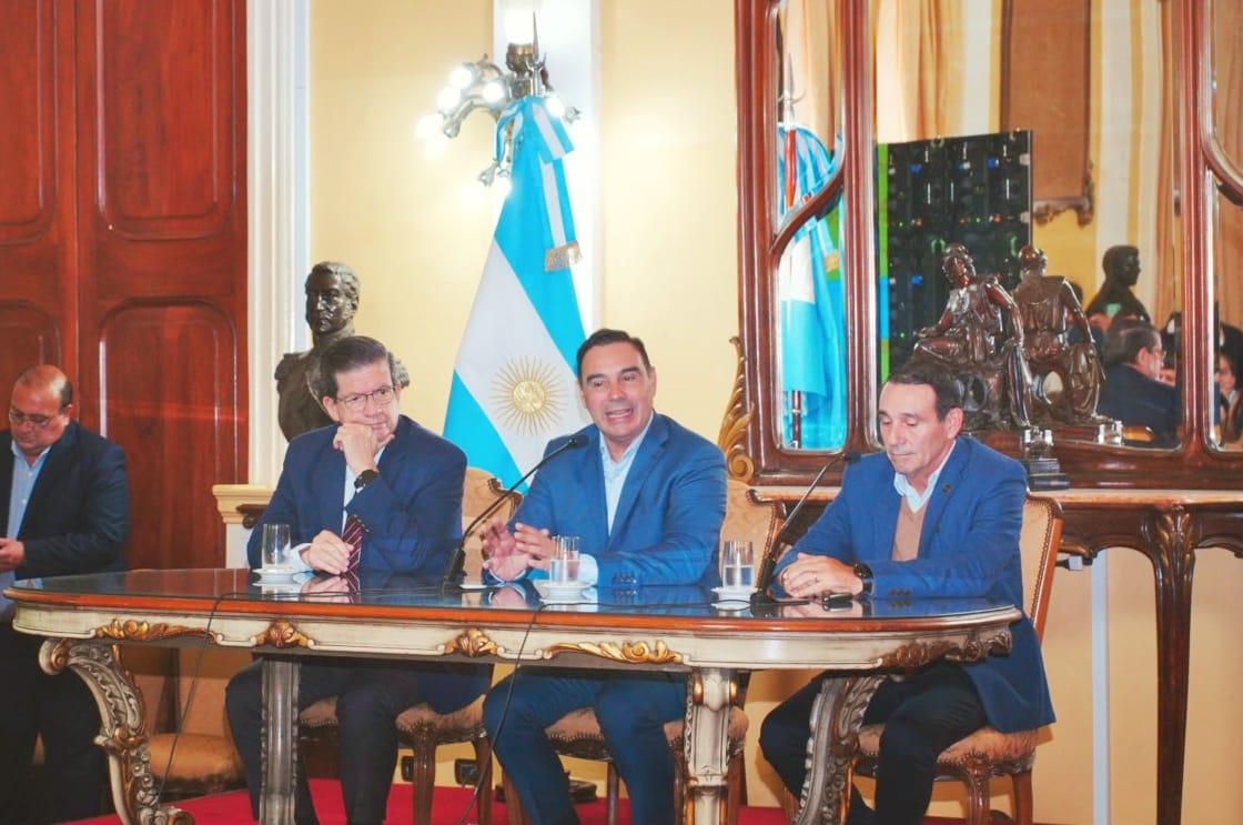 Vald&eacute;s apost&oacute; por seguir invirtiendo para la soberan&iacute;a digital y destac&oacute; el crecimiento de TelCo