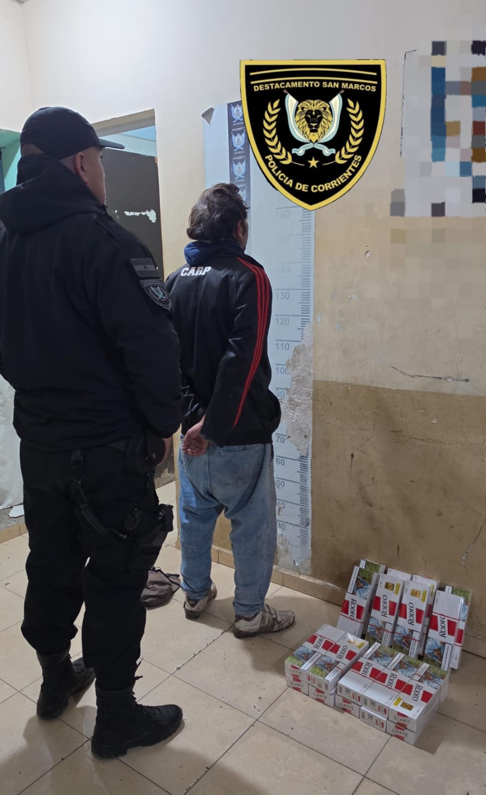 Demoran a un hombre y secuestran cigarrillos de origen extranjero