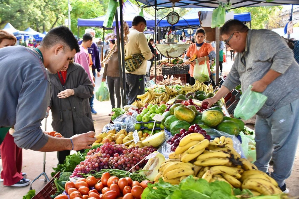 La Municipalidad acerca productos frescos y de calidad a plazas y espacios p&uacute;blicos