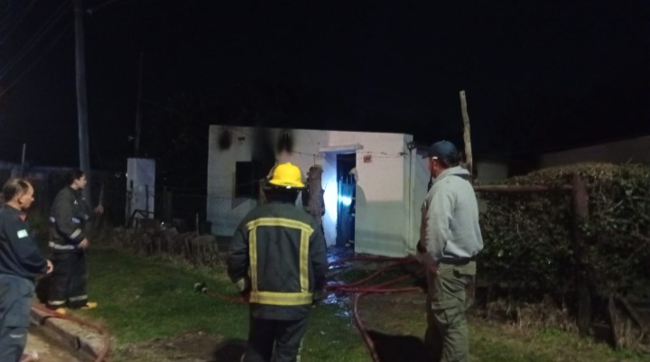MERCEDES: Una persona falleci&oacute; tras un incendio de vivienda