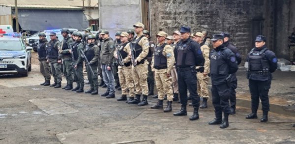 Virasoro: Quemaron varias toneladas de droga incautada 