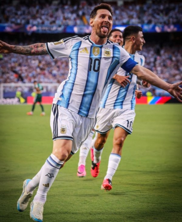 Argentina dio el primer paso en el Mundial 2026 con goleada a Argelia y festival de Lionel Messi