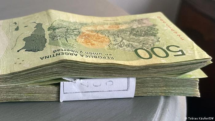 Julio trae nuevos aumentos salariales para distintos sectores 