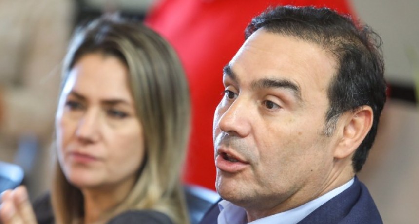 Vald&eacute;s acompa&ntilde;&oacute; en Santa F&eacute; a los senadores Losada y Scarpin, en un encuentro con productores locales