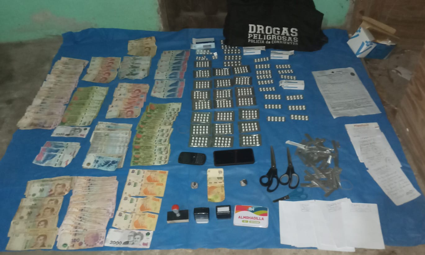 Procedimiento policial: Varios quioscos narcos allanados con  detenidos 