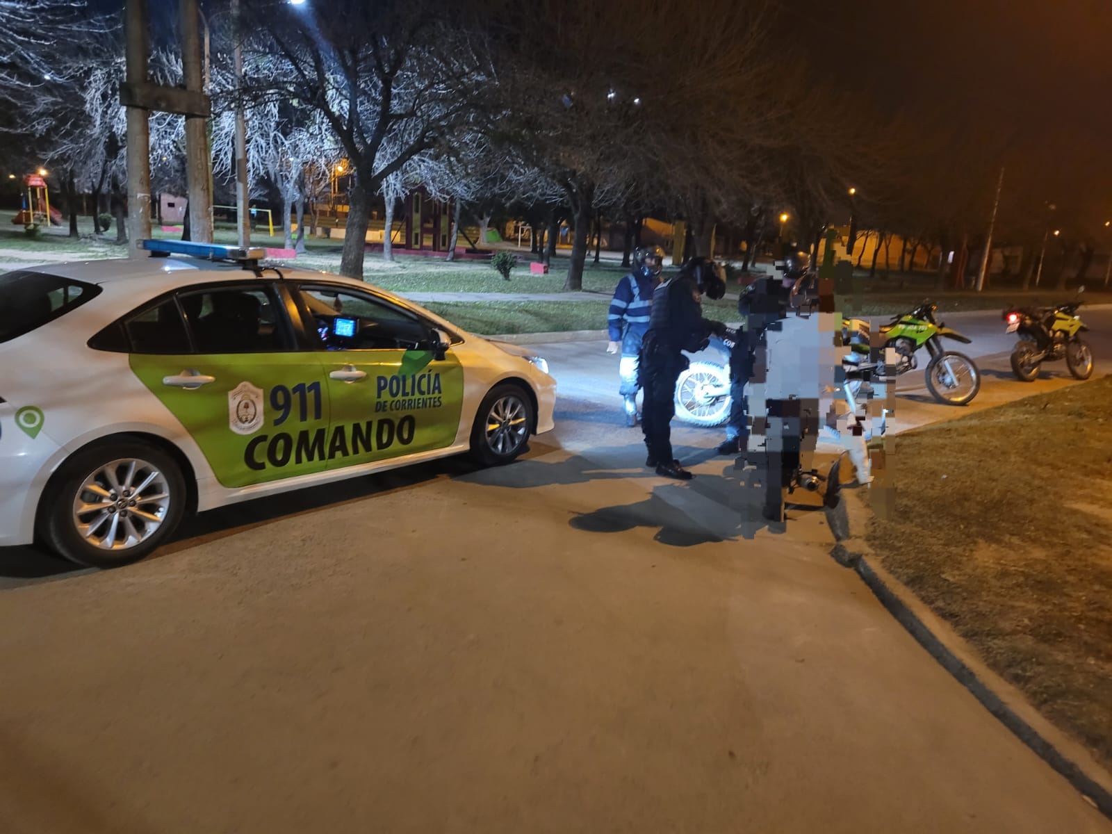 Esquina: Choque de dos motos dejo dos j&oacute;venes en grave estado 