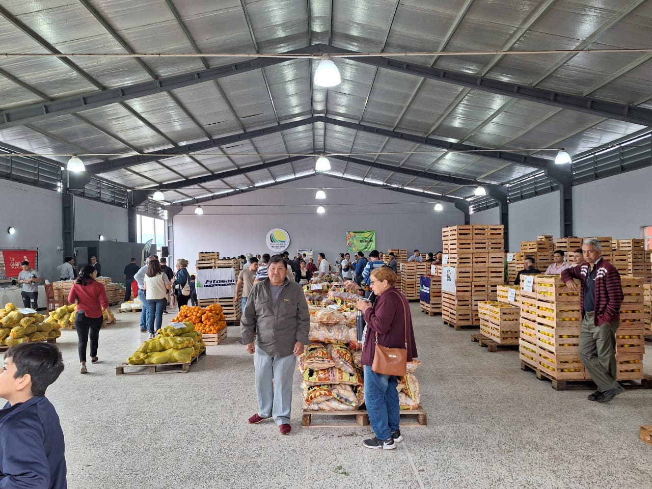 Exitoso y movilizante Remate Hort&iacute;cola de Peque&ntilde;os Productores