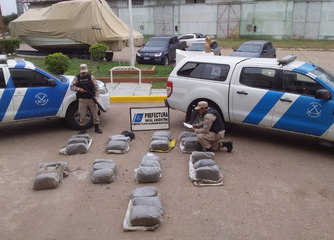 Prefectura incaut&oacute; m&aacute;s de 80 kilos de marihuana en Barranqueras