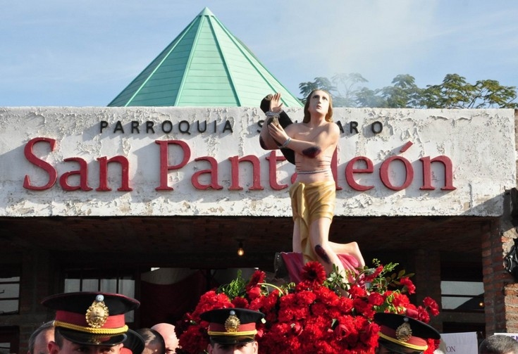 Hoy se conmemora el d&iacute;a de San Pantale&oacute;n patrono de los enfermos 