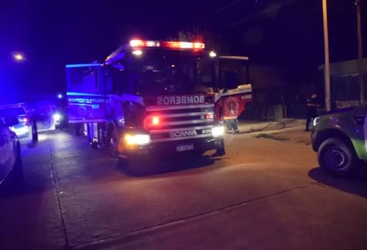 B&deg; DR. MONTA&Ntilde;A:  Incendio de una vivienda, dej&oacute; como saldo da&ntilde;os materiales