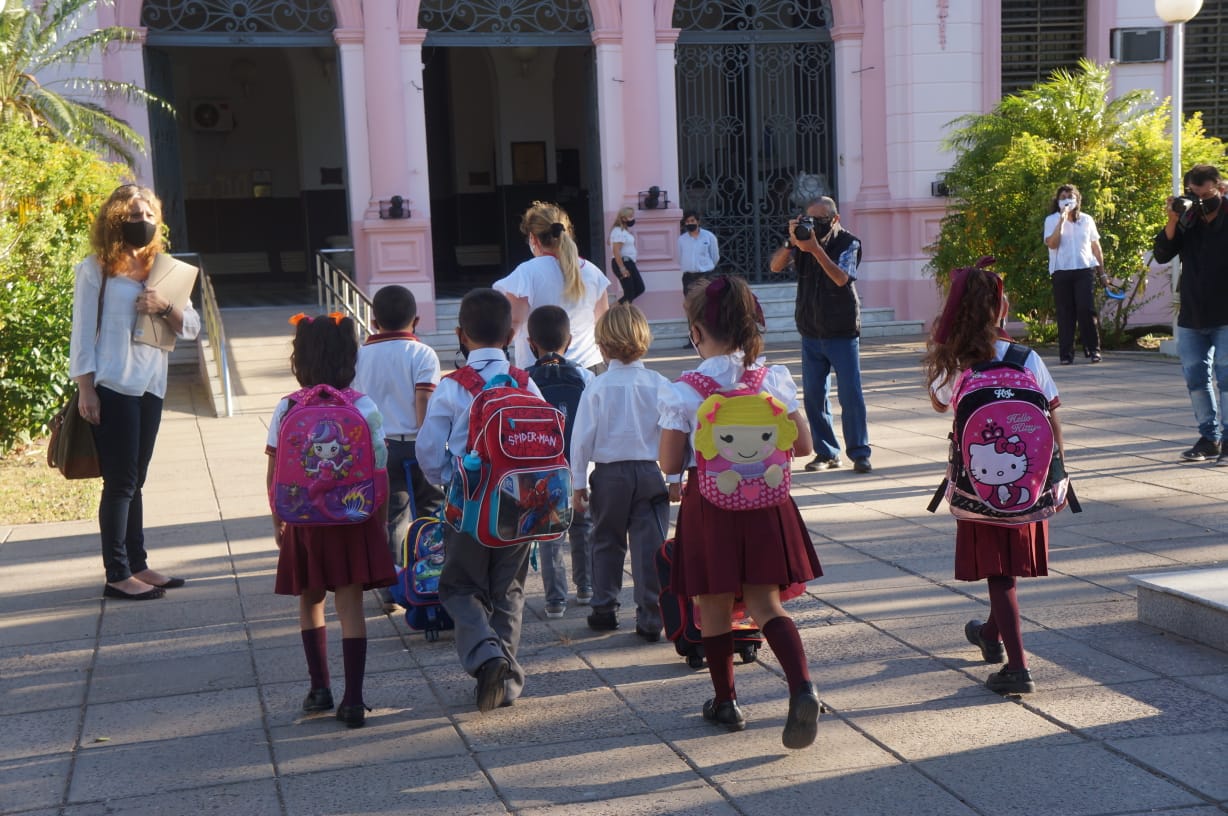 Terminaron las vacaciones y empezaron las clases en Corrientes 