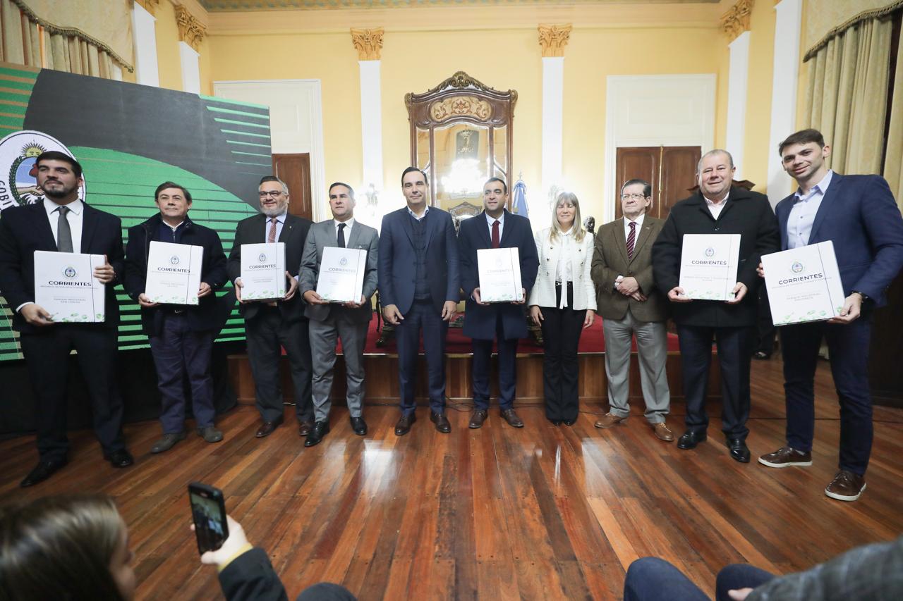 Vald&eacute;s ratific&oacute; el compromiso de convertir a Corrientes en una &ldquo;gran provincia industrial&rdquo;