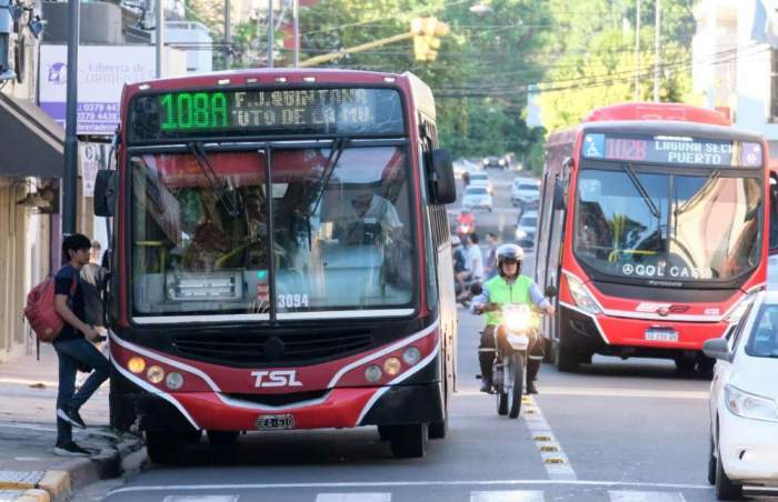 &Uacute;LTIMO MOMENTO: Se levant&oacute; el paro de colectivos en Corrientes 