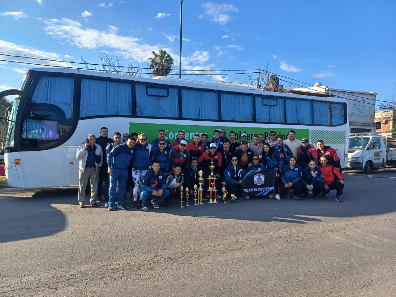 ENTRE RIOS: Polic&iacute;as Correntinos se destacaron y obtuvieron premiaci&oacute;n en las "IV Olimpiadas de C&iacute;rculos de Suboficiales de Polic&iacute;as de la Rep&uacute;blica Argentina 