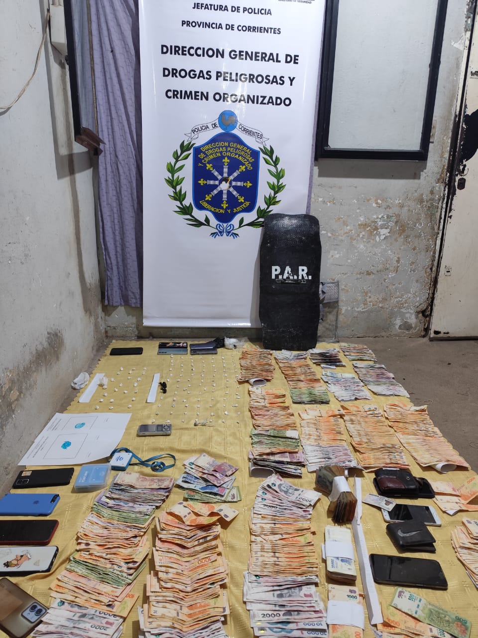 Barrio Quintana: La polic&iacute;a desbarat&oacute; un kiosco narco, un hombre y una mujer fueron detenidos 