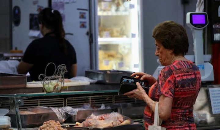 La inflación de junio fue 1,6% y acumuló 39,4% en el último año