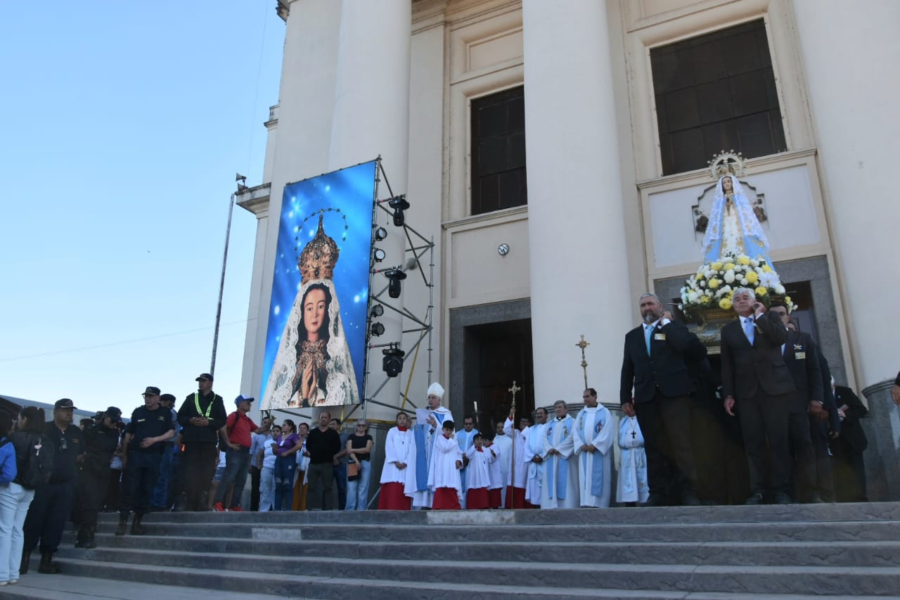 BASILICA DE ITATI: Llegaron a Itati sin inconvenientes los peregrinos de San Luis del Palmar, con un gran trabajo y operativo de seguridad 