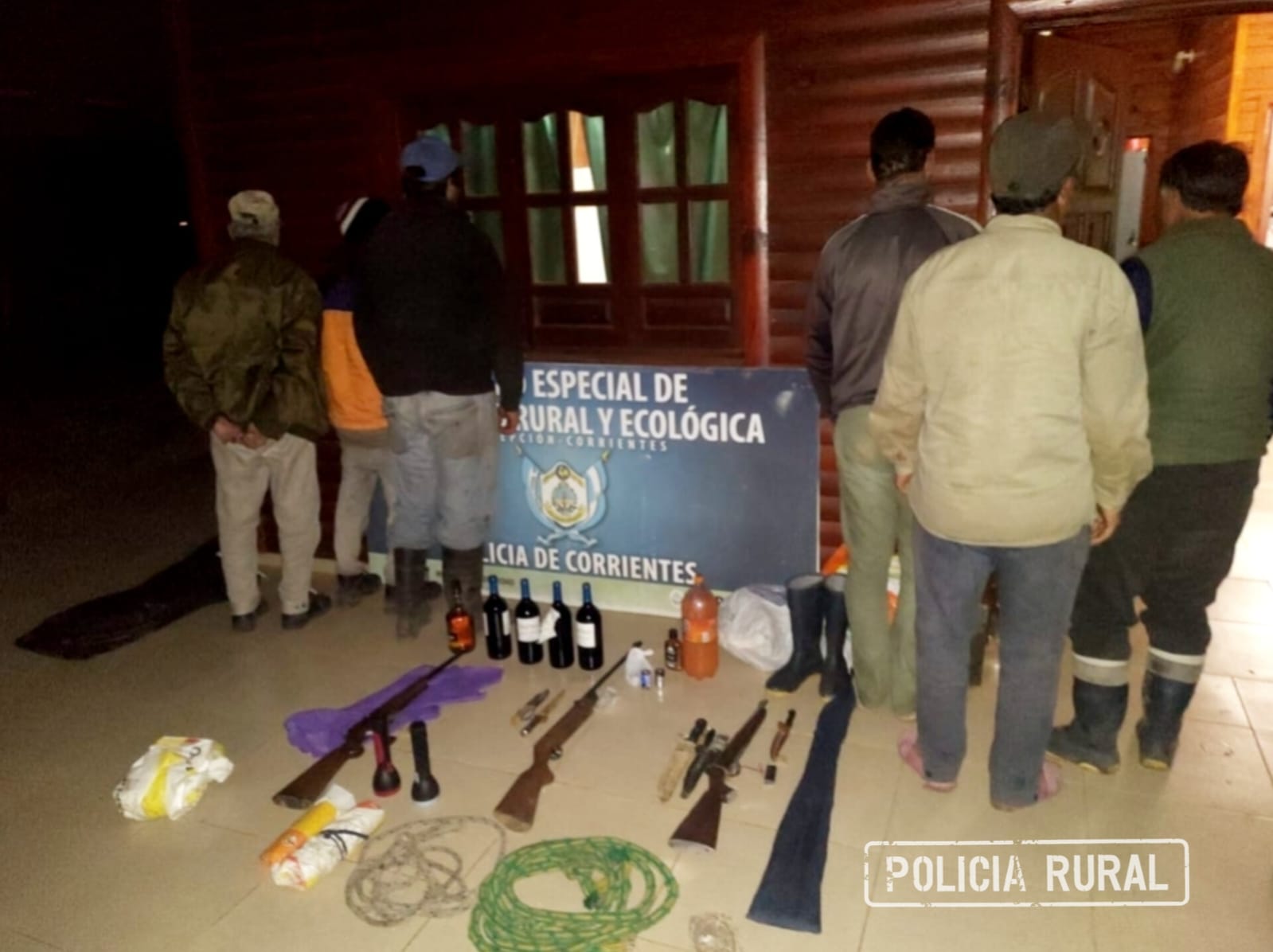 CONCEPCION:  La Polic&iacute;a secuestr&oacute; una camioneta, armas blancas y de fuego hay seis personas demoradas