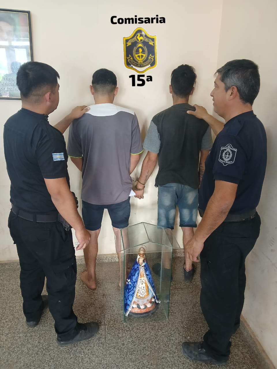 COMISARIA DECIMO QUINTA URBANA: La Polic&iacute;a identific&oacute; y aprehendio a los delincuentes que robaron una virgen de un domicilio 