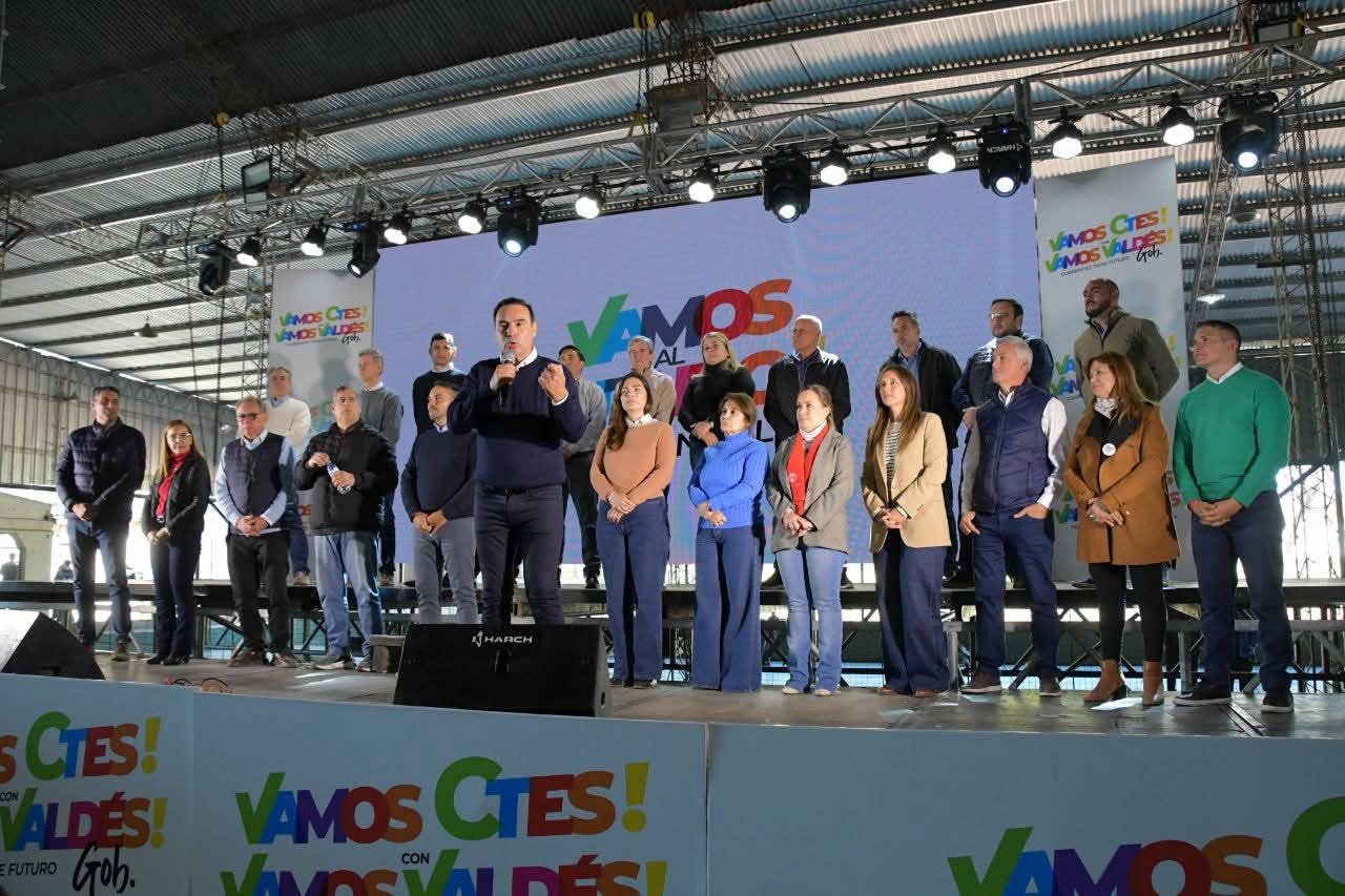 Juan Pablo Vald&eacute;s: "Miremos al futuro y no al pasado"