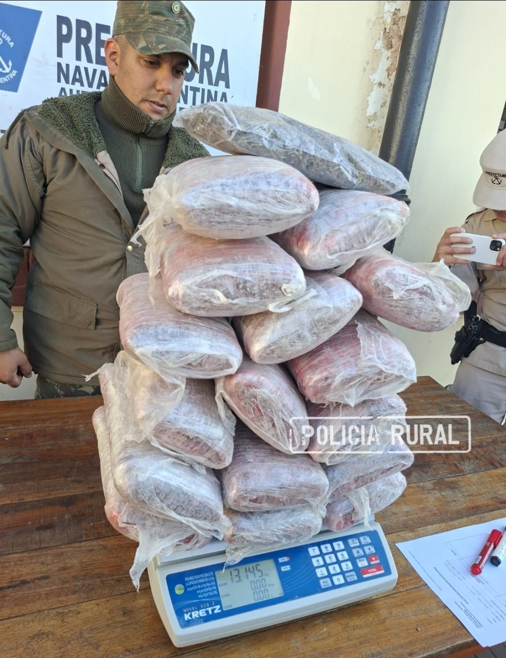 PASO DE LOS LIBRES: La Polic&iacute;a tras una persecuci&oacute;n   secuestr&oacute; 13 kilos de marihuana valuado en 56 millones de pesos 