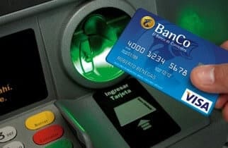 Desde el viernes se abonan los sueldos a empleados estatales 