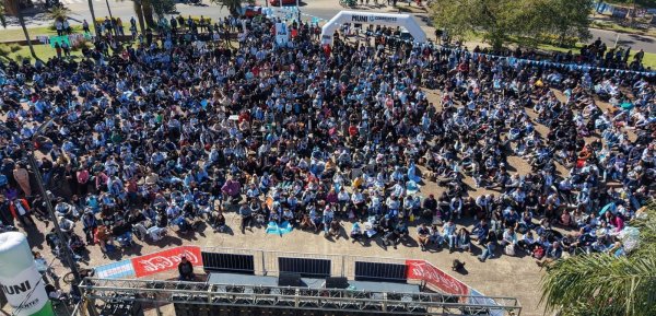MUNDIAL DE F&Uacute;TBOL: La Polic&iacute;a implementar&aacute; un dispositivo especial de seguridad con motivo del encuentro de f&uacute;tbol que disputar&aacute; la Selecci&oacute;n Argentina