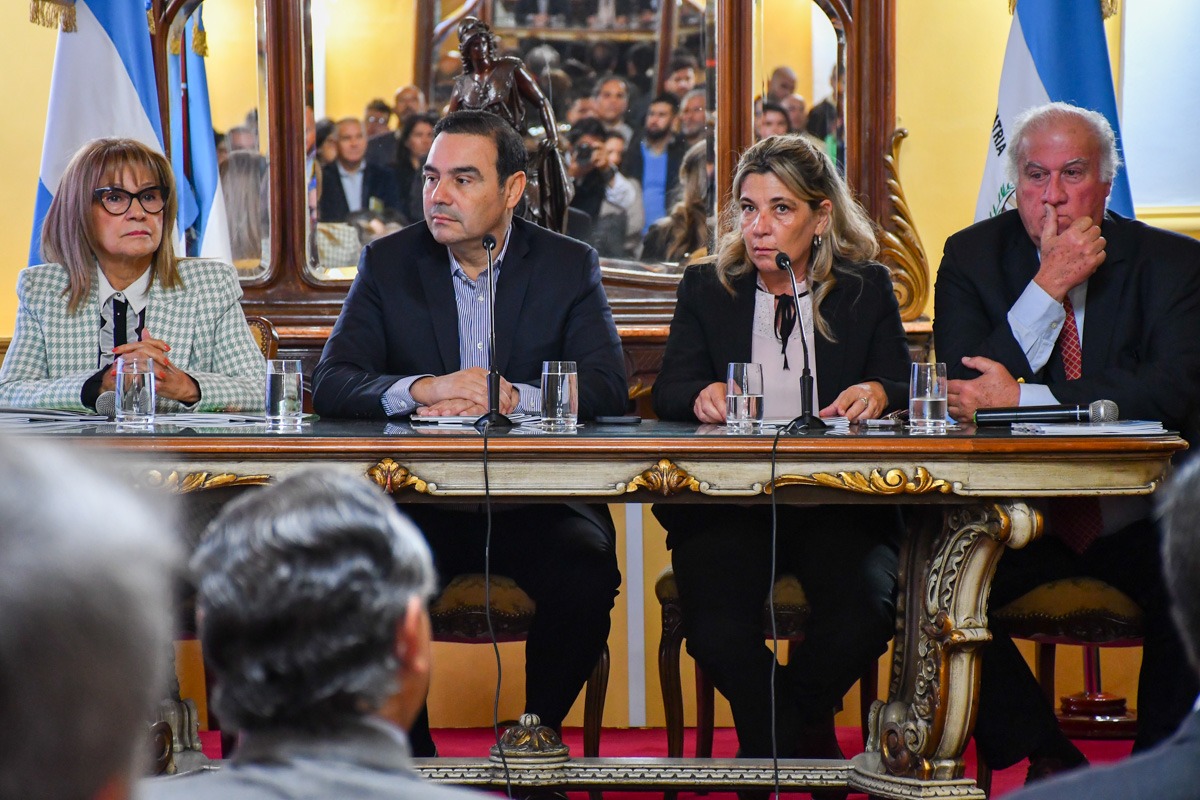 Vald&eacute;s encabez&oacute; la presentaci&oacute;n del Programa Provincial de Educaci&oacute;n Ambiental