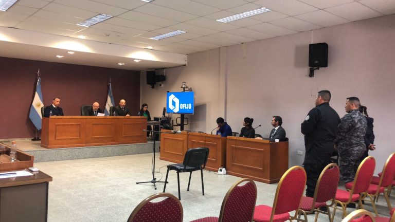 Condenan a 14 y 10 a&ntilde;os de prisi&oacute;n a dos personas que robaron a un ni&ntilde;o de 14 a&ntilde;os
