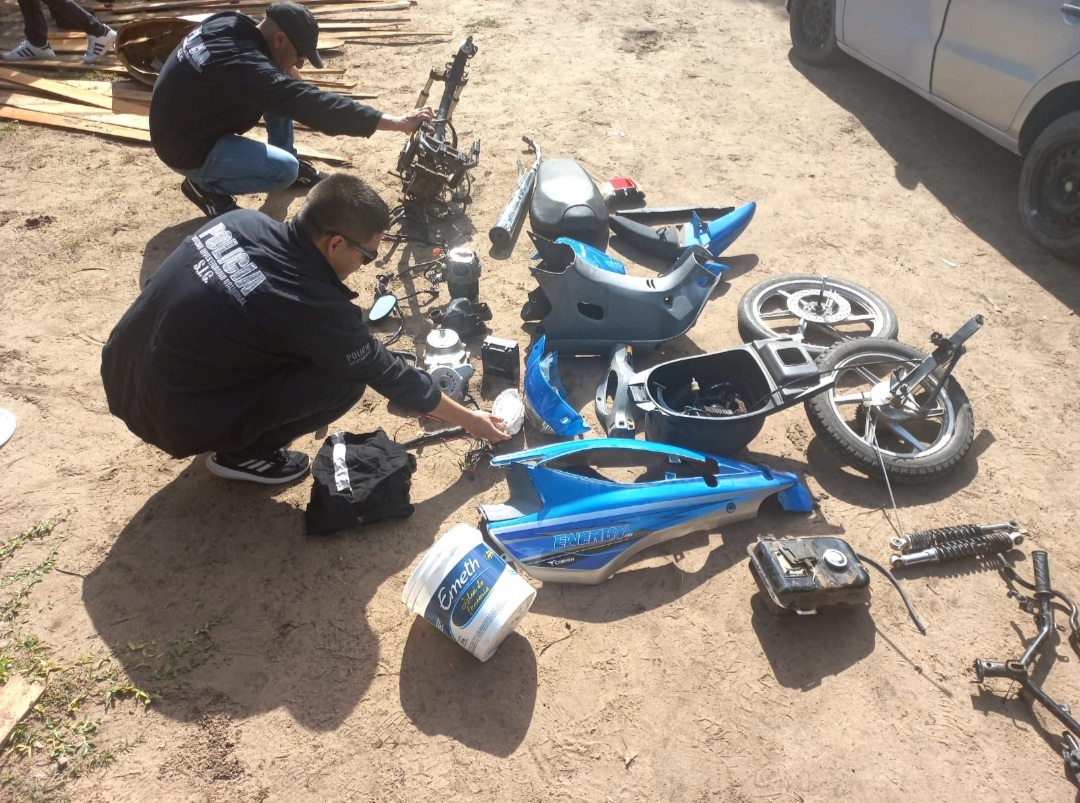 Saladas: La Polic&iacute;a secuestr&oacute; dos motocicletas y moto partes 