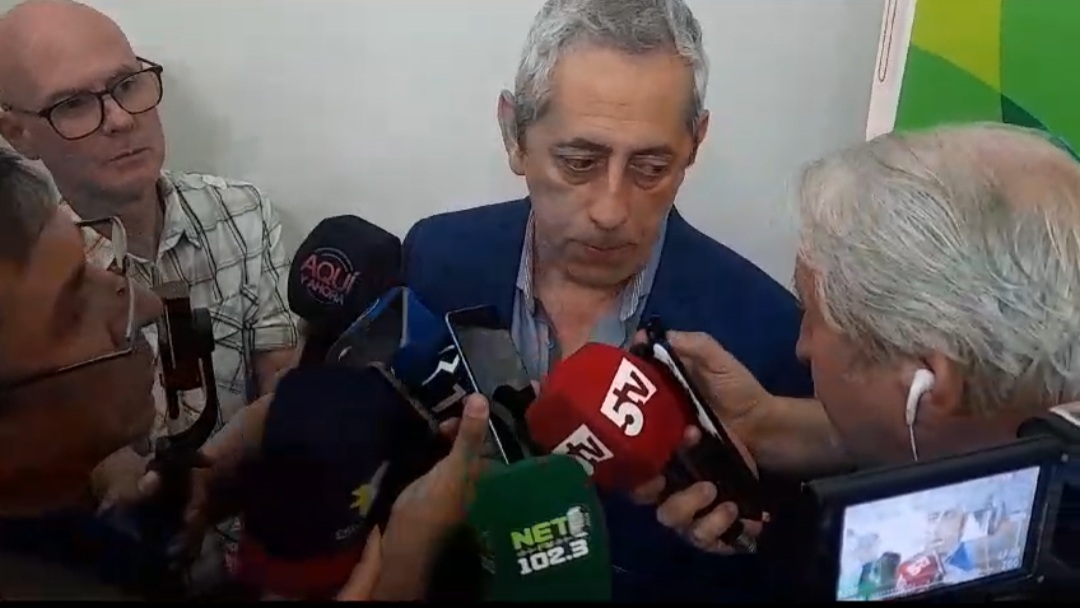Corrientes: No se descarta un nuevo aumento salarial para estatales 