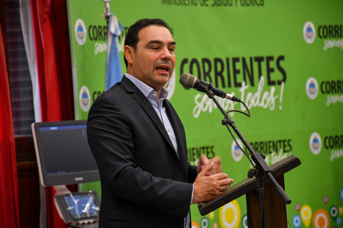 La Provincia entreg&oacute; equipamiento a hospitales