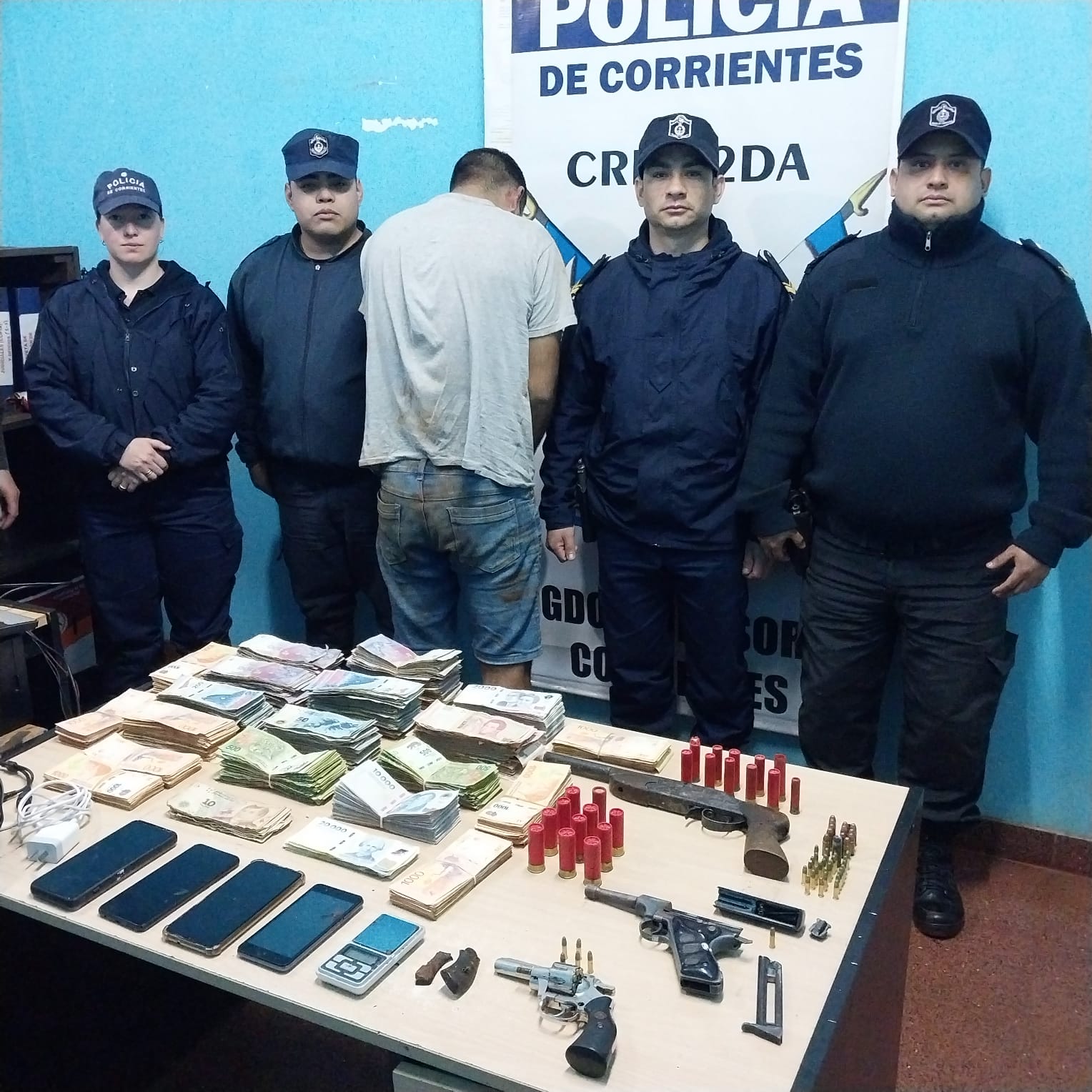 VIRASORO: Efectivos policiales fueron agredidos con disparos al allánar un domicilio 