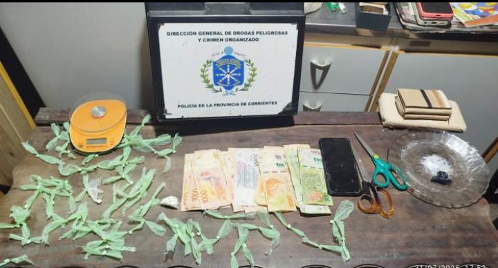 Barrio Arazaty : Allanaron un kiosco narco , hay un detenido 