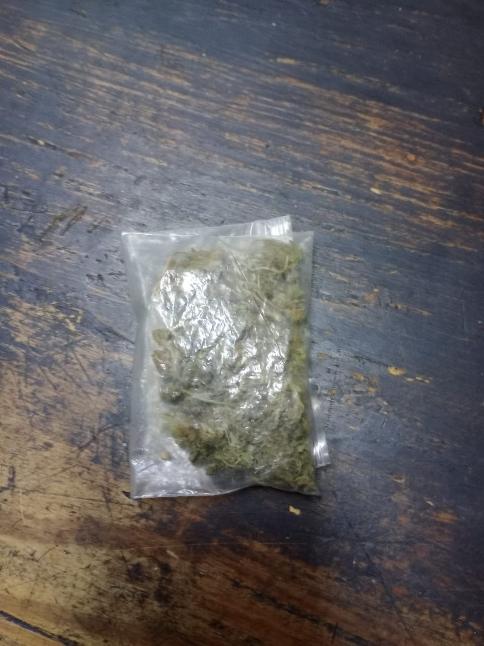 Detuvieron a un joven con marihuana en plena v&iacute;a p&uacute;blica 