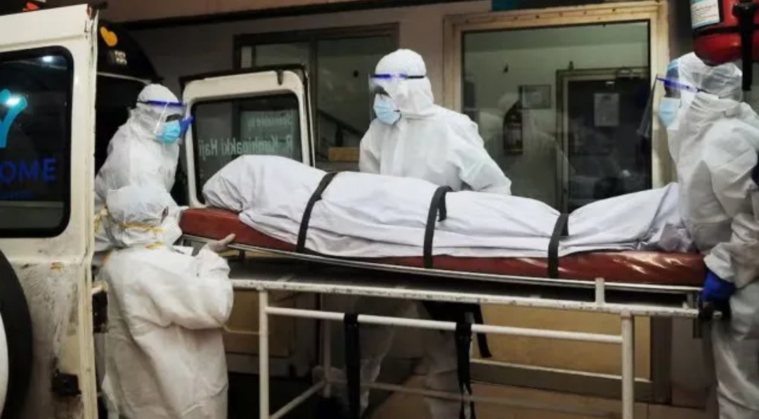 India: Un virus mortal oblig&oacute; a cerrar escuelas y oficinas 