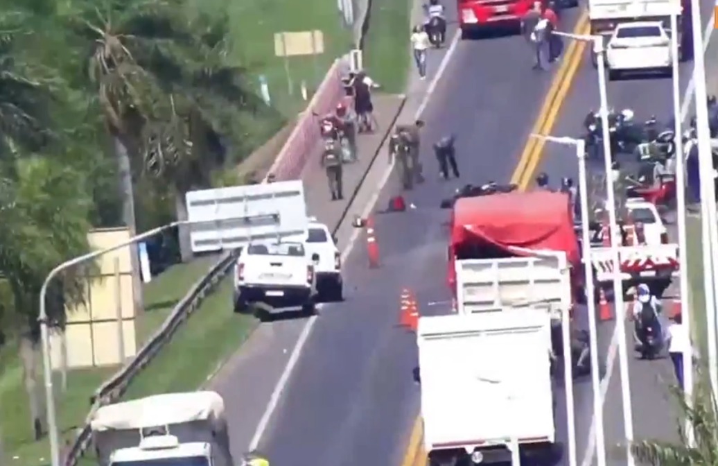 Un joven de 25 a&ntilde;os falleci&oacute; al chocar contra un cami&oacute;n en su motocicleta 