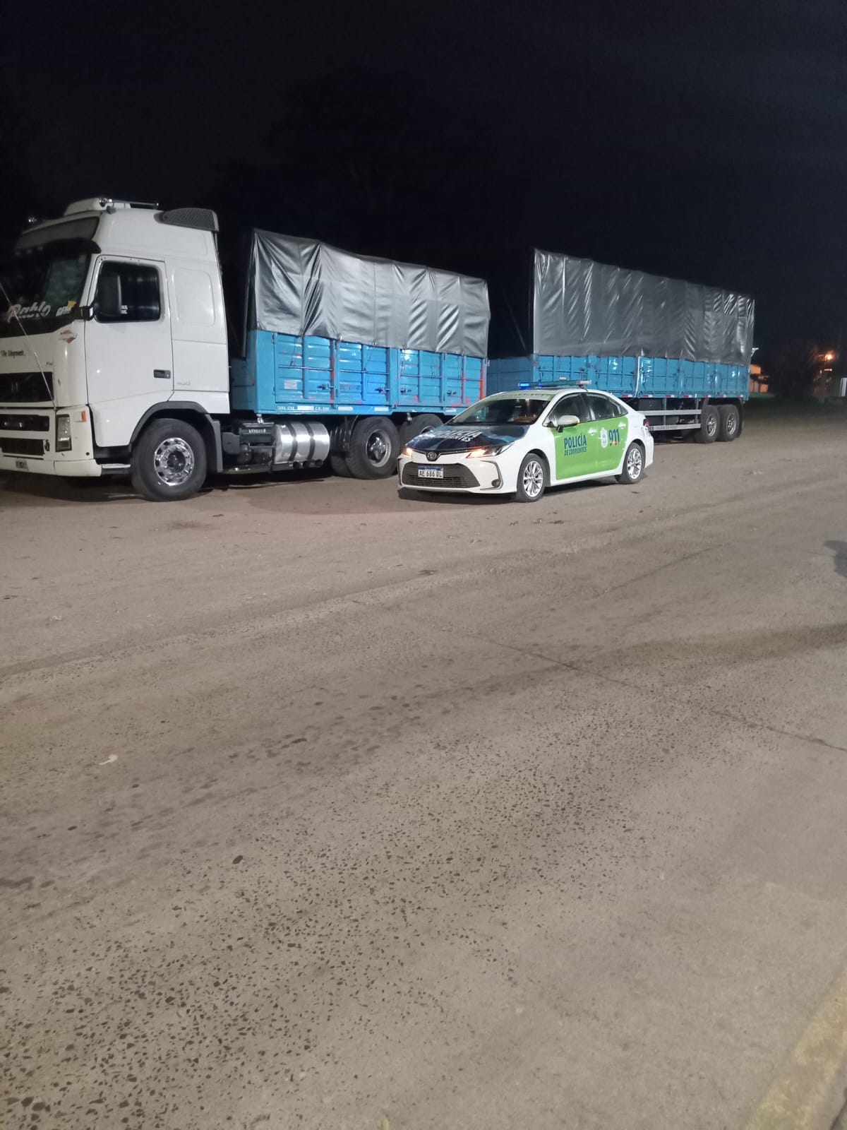 La Polic&iacute;a intercept&oacute; dos camiones con carga ilegal de granos por inconsistencia en las documentaciones