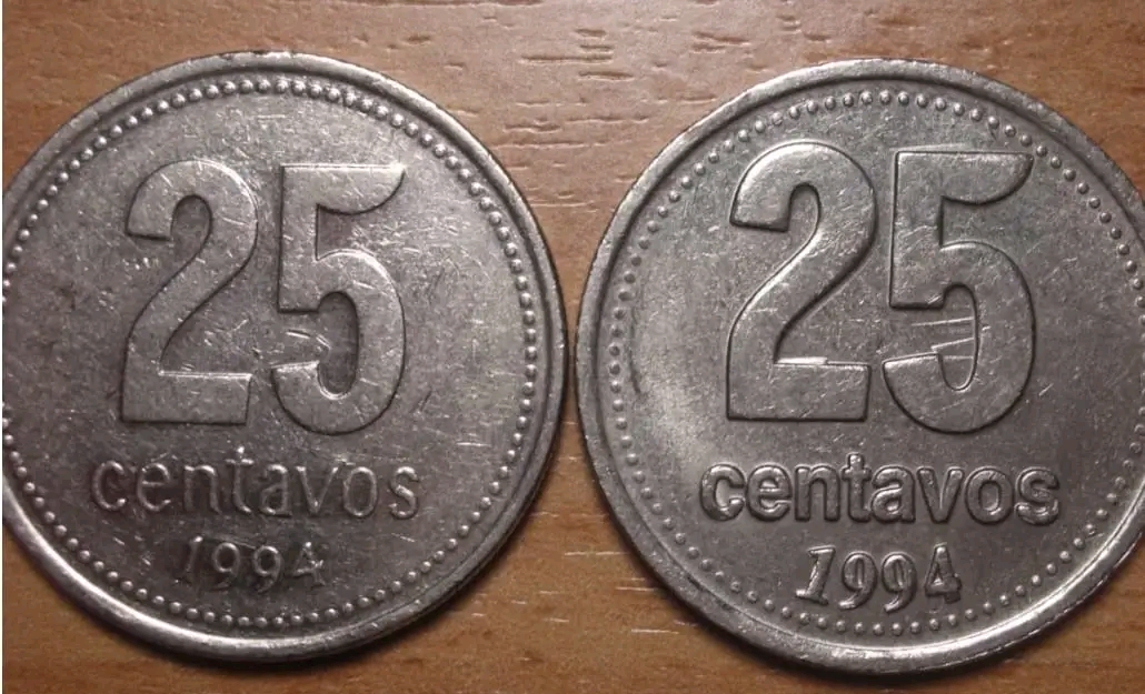 Coleccionistas pagan hasta  $ 30.000 por una moneda de 25 centavos 