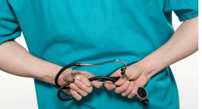 Se rechaz&oacute; la demanda de un m&eacute;dico que fue despedido de un hospital p&uacute;blico de la ciudad por violencia de g&eacute;nero en el &aacute;mbito laboral