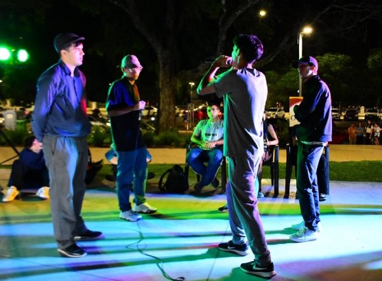 Este fin de semana habrá competencias de freestyle, expo río y peña chamamecera