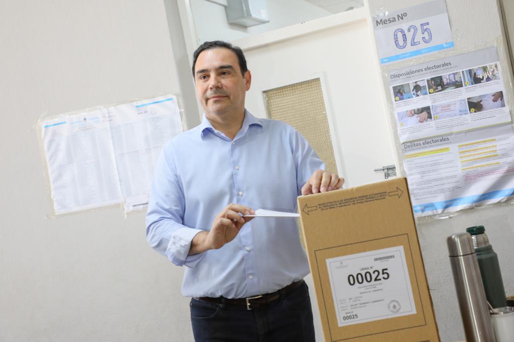 Vald&eacute;s: Espero que la gente vote con convicci&oacute;n y con ganas de salir adelante pero lo importante es que vengan a votar&rdquo;