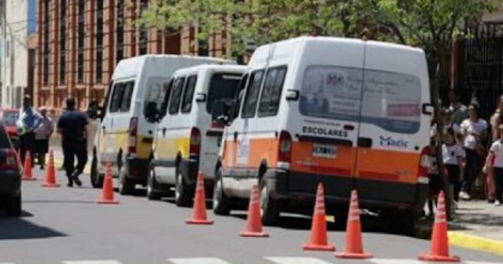 Transportistas escolares analizan nuevo incremento para los &uacute;ltimos meses del a&ntilde;o 