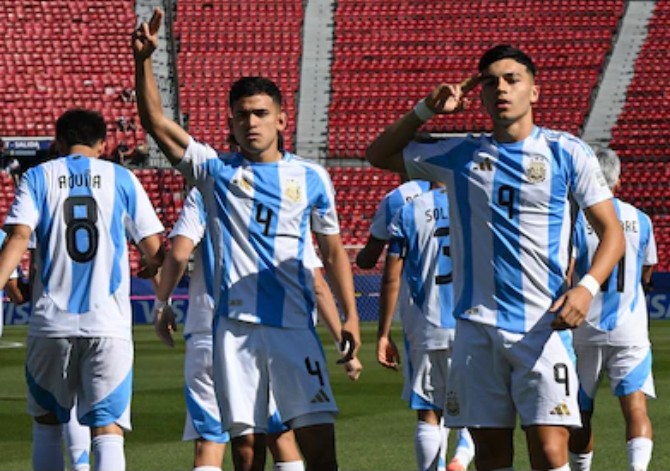 Argentina arroll&oacute; 4-0 a Nigeria y avanz&oacute; a los cuartos de final del Mundial Sub 20