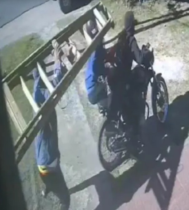 Dos alba&ntilde;iles frustraron el robo a un a joyer&iacute;a en el barrio Victor Colas 