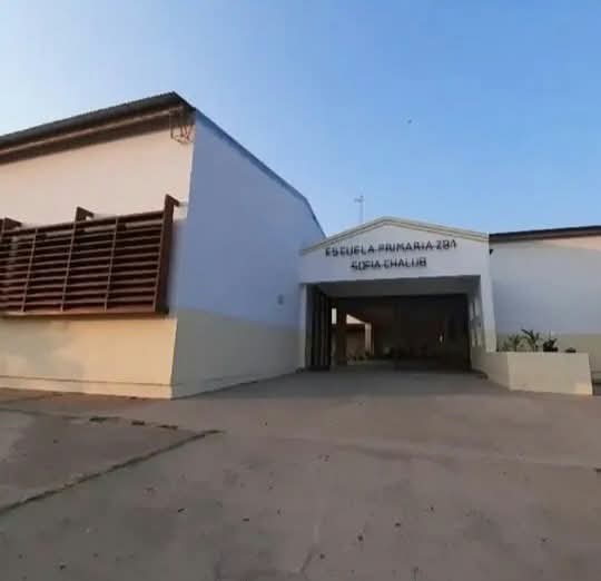 Goya: Tutores reclaman ba&ntilde;os para los chicos y exponen el abandono del gobierno provincial 