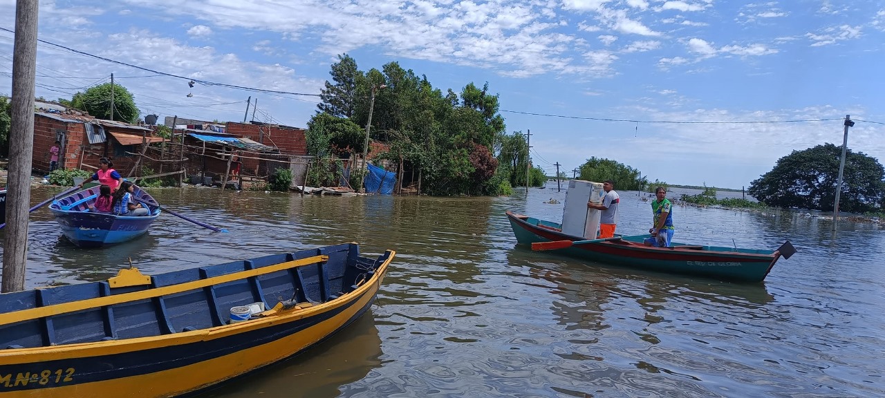 Creciente del Rio Paran&aacute;: Capital y Goya ingresaron en estado de alerta y Paso de la Patria en evacuaci&oacute;n